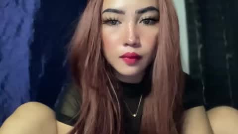 linkingqueens online show from November 25, 2025, 12:38 pm