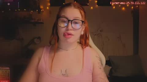Lina online show from July 5, 2026, 8:38 pm