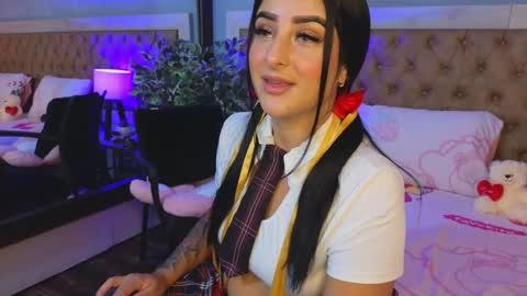 Luciana online show from March 6, 2025, 8:59 pm