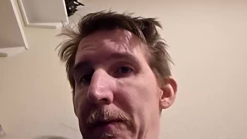 liocious98 online show from October 18, 2025, 9:21 am