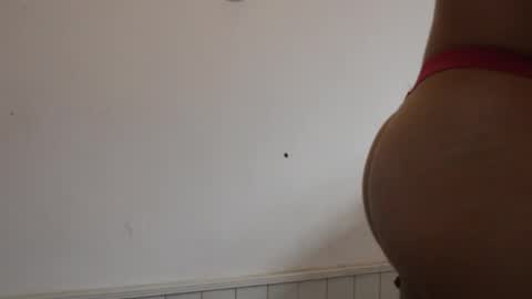 Lio Hub online show from December 1, 2025, 9:20 pm