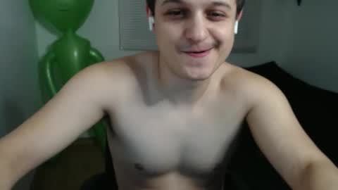 Snapshot of lioncluess chatting on May 17, 2026, 8:38 pm Lion Cluess online show from May 17, 2026, 8:38 pm