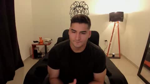 Lion online show from January 14, 2026, 1:11 am