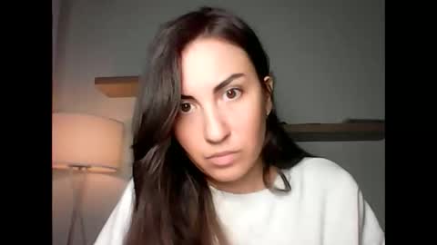 lioranwe online show from May 23, 2026, 8:46 pm