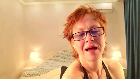 Liora Weiss online show from March 2, 2026, 7:15 am