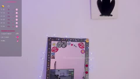 lips_sarasofia online show from September 16, 2025, 2:45 am