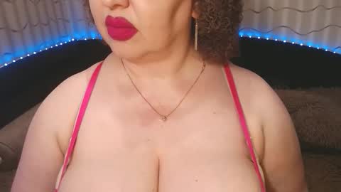 LIpsAddiction online show from June 3, 2026, 11:43 pm
