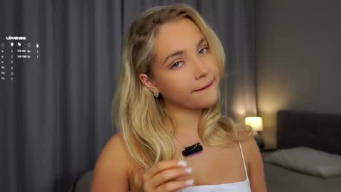 Amelia online show from February 21, 2025, 1:11 am