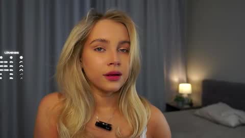 Amelia online show from March 1, 2025, 1:11 am