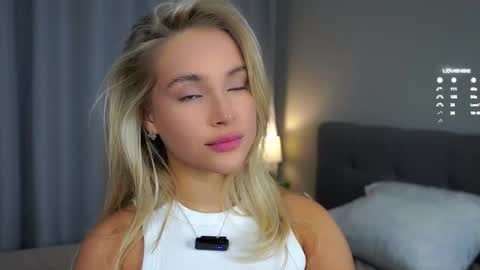 Amelia online show from March 3, 2025, 12:04 am