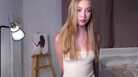 Lina online show from February 27, 2025, 11:20 am