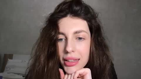 lipsylolly online show from February 27, 2026, 11:32 am