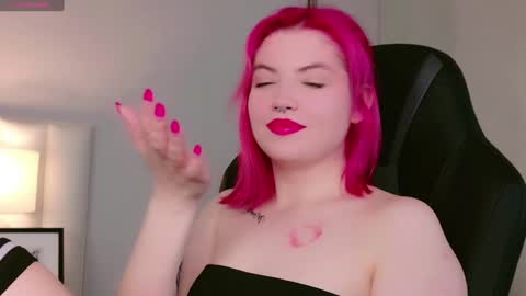 lissi online show from February 7, 2025, 9:26 am