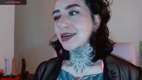 Lisa online show from February 5, 2025, 7:31 pm