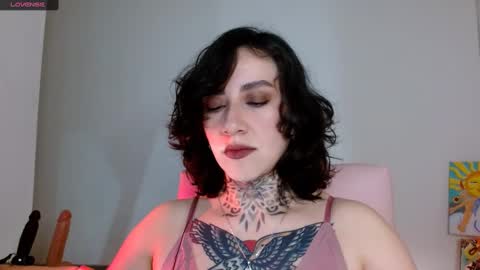 Lisa online show from March 4, 2025, 2:27 am