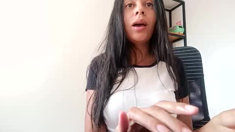 Lisa Santos online show from November 5, 2025, 6:41 pm