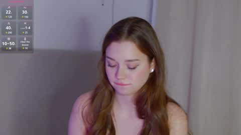 lisa_moons online show from December 6, 2024, 9:46 pm