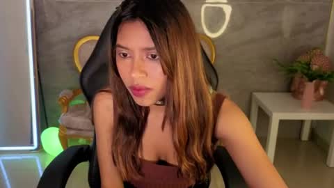 Snapshot of lisa_s1 chatting on July 6, 2026, 7:49 pm Liz online show from July 6, 2026, 7:49 pm