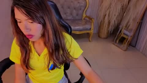 Snapshot of lisa_s1 chatting on July 7, 2026, 8:02 pm Liz online show from July 7, 2026, 8:02 pm
