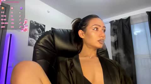 Lisa online show from October 8, 2025, 1:20 pm