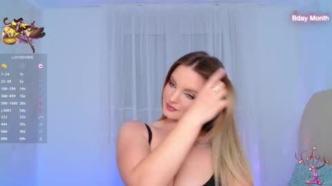 Lisa online show from October 12, 2025, 12:09 am