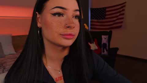 Snapshot of lisaaaliss chatting on July 18, 2026, 10:41 am lisaaaliss online show from July 18, 2026, 10:41 am