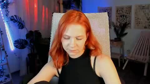 Snapshot of lisaaris chatting on June 24, 2026, 9:25 pm Lisa Aris online show from June 24, 2026, 9:25 pm