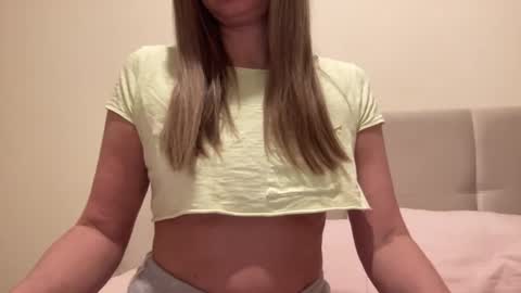 Lisa online show from February 13, 2025, 4:28 pm