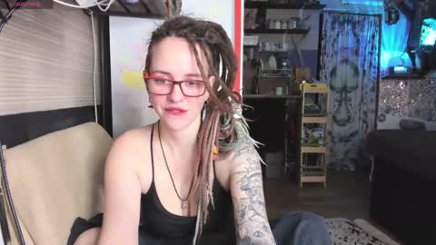 Snapshot of lisafoxy_y chatting on May 3, 2026, 7:58 am Lisa online show from May 3, 2026, 7:58 am