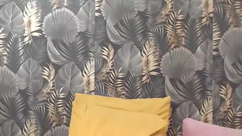 Lisa Grand online show from April 2, 2026, 2:42 am