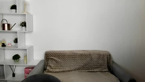 Lisa online show from April 23, 2026, 12:29 pm