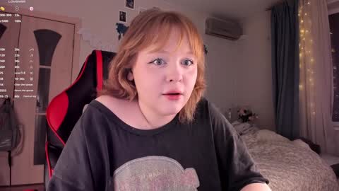 Snapshot of lisalaas chatting on December 5, 2024, 8:00 pm -Lisa- Help me to reach 100 thumbs up3 online show from December 5, 2024, 8:00 pm