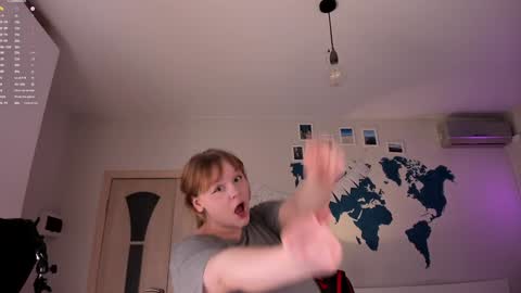 Snapshot of lisalaas chatting on December 13, 2024, 1:55 pm -Lisa- Help me to reach 100 thumbs up3 online show from December 13, 2024, 1:55 pm