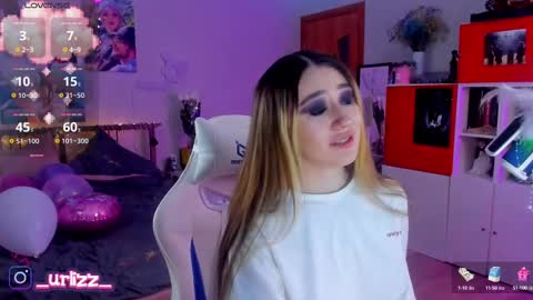   LISA   online show from March 9, 2025, 7:48 pm