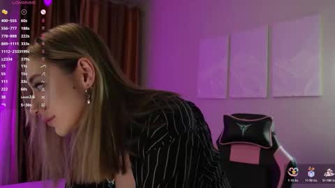   LISA   online show from February 7, 2026, 5:27 pm