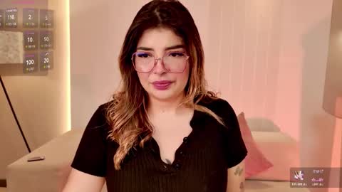 LISA MONROE online show from October 28, 2025, 12:30 pm