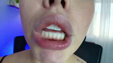 Lisbet online show from February 19, 2025, 10:31 pm