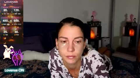 Kris Maks online show from October 19, 2025, 5:08 am