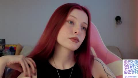 Snapshot of lisiasweet chatting on June 2, 2026, 2:41 pm Lika online show from June 2, 2026, 2:41 pm