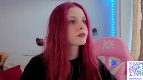 Snapshot of lisiasweet chatting on June 14, 2026, 2:19 pm Lika online show from June 14, 2026, 2:19 pm