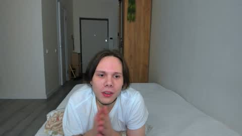 Alfie online show from December 6, 2024, 6:39 pm