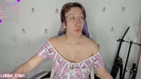 Lissa Kim  online show from March 4, 2026, 12:11 pm