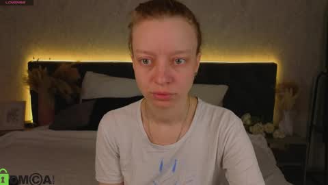 Lissa online show from April 21, 2026, 1:07 am