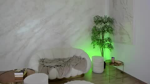 Alexa online show from November 17, 2025, 9:09 pm