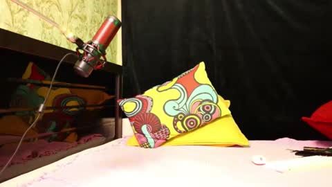 Lissa Ross online show from December 5, 2024, 5:28 pm