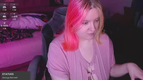 Snapshot of lissamuff chatting on May 27, 2026, 5:43 pm Lissa online show from May 27, 2026, 5:43 pm