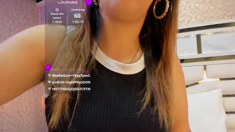 lisse_palmerr online show from February 15, 2025, 7:17 pm