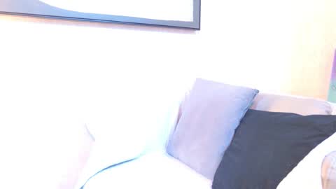 lisse_palmerr online show from November 23, 2025, 3:06 am