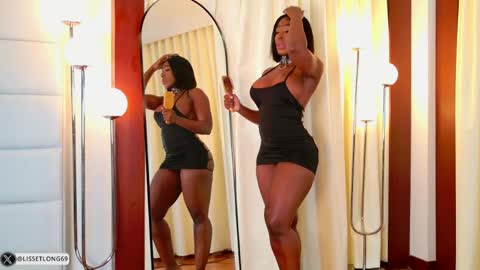 Snapshot of lissetlong69 chatting on May 21, 2026, 1:34 am Lisseth Long online show from May 21, 2026, 1:34 am