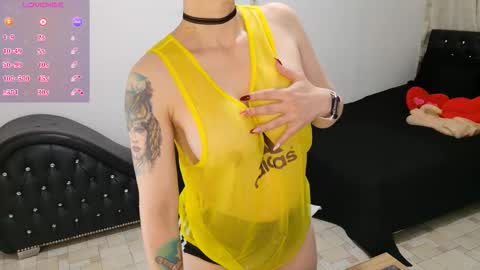 LITA a sexy milf online show from February 25, 2026, 9:57 pm